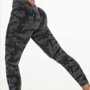 NVGTN Gray and Black Camouflage Leggings